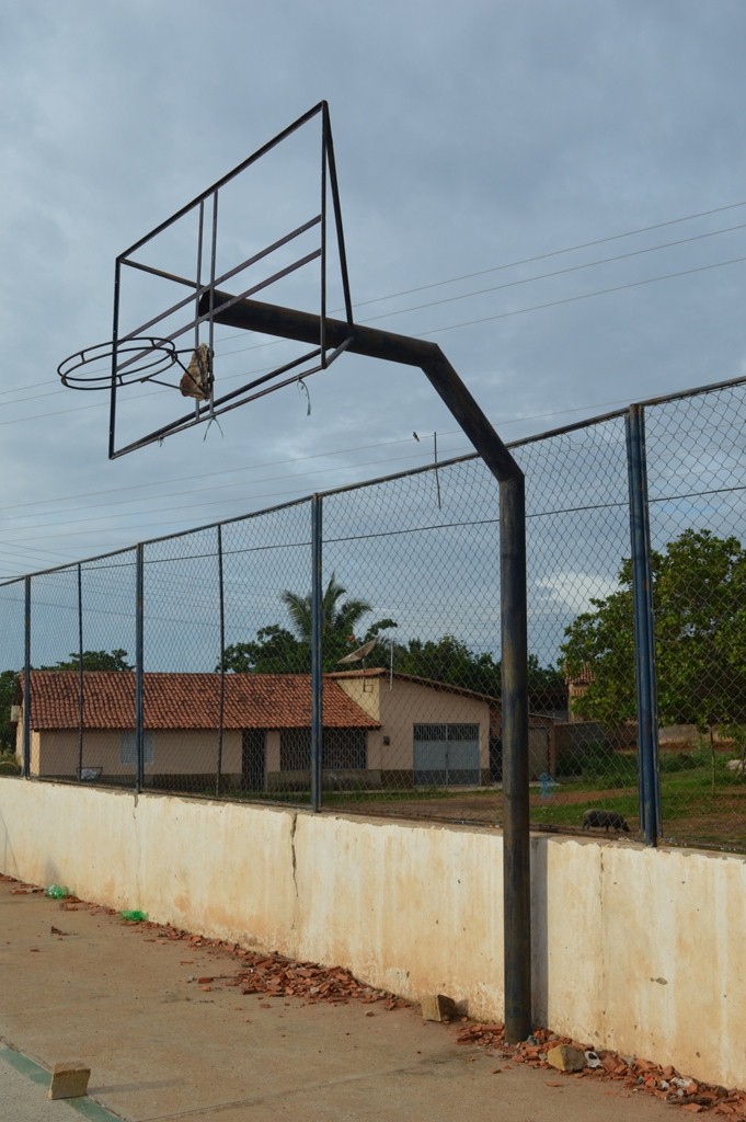 Aguarde em breve a restauração da Quadra do Bairro Califórnia  - Imagem 1