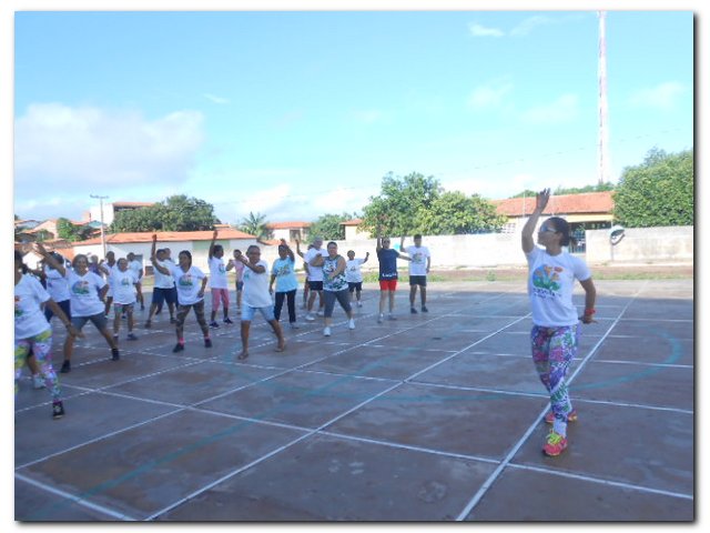 Caminhada em Comemoração ao dia Internacional da Mulher  - Imagem 10