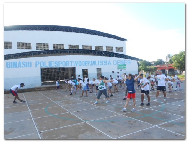 Caminhada em Comemoração ao dia Internacional da Mulher  - Imagem 7
