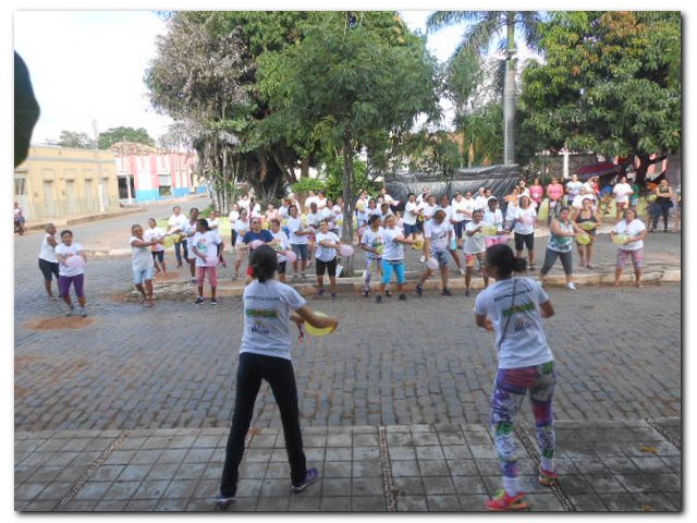 Caminhada em Comemoração ao dia Internacional da Mulher  - Imagem 30