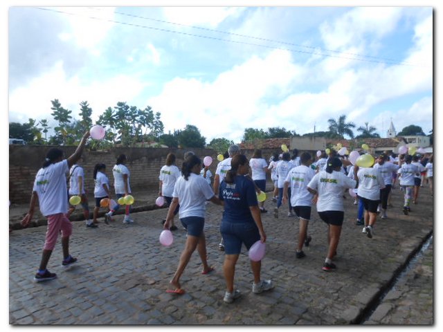Caminhada em Comemoração ao dia Internacional da Mulher  - Imagem 24