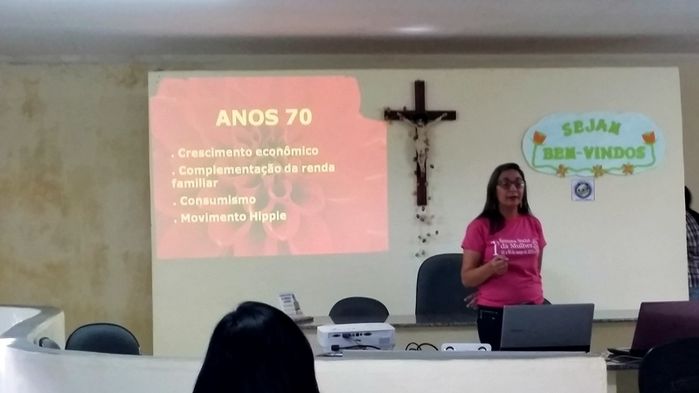 O segundo dia em comemoração à semana da mulher teve palestras na Câmara Municipal - Imagem 17