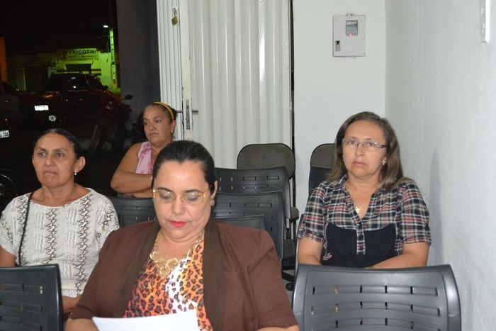 Sessão da Câmara Municipal de Vereadores aprova reajuste salarial dos professores - Imagem 10