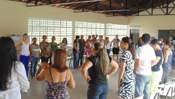 Caravana de teatro Cassimiro côco realiza oficinas de teatro e fazer show em Santo Inácio  - Imagem 1