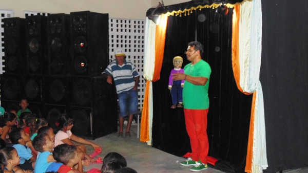 Caravana de teatro Cassimiro côco realiza oficinas de teatro e fazer show em Santo Inácio  - Imagem 52