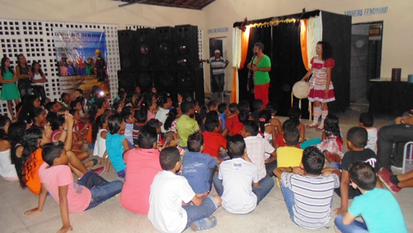Caravana de teatro Cassimiro côco realiza oficinas de teatro e fazer show em Santo Inácio  - Imagem 49