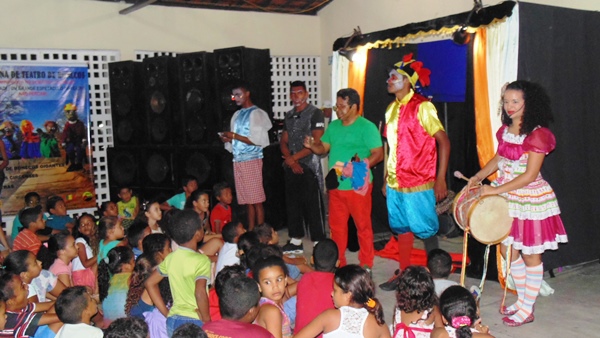 Caravana de teatro Cassimiro côco realiza oficinas de teatro e fazer show em Santo Inácio  - Imagem 58