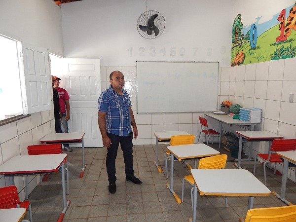 Prefeitura conclui a reforma da Escola Leda Napoleão - Imagem 3