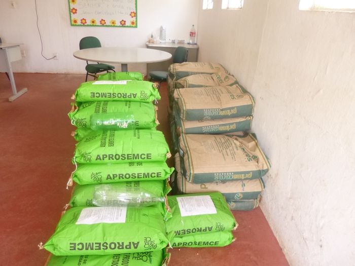 Secretaria de agricultura faz distribuicão de sementes - Imagem 1