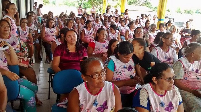 Café da manhã marca a comemoração do dia da Mulher em Francisco Ayres - Imagem 15