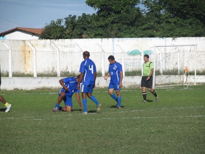 Elesbão Veloso empata e fica com quatro pontos no campeonato dos quarentões de Agricolândia - Imagem 6