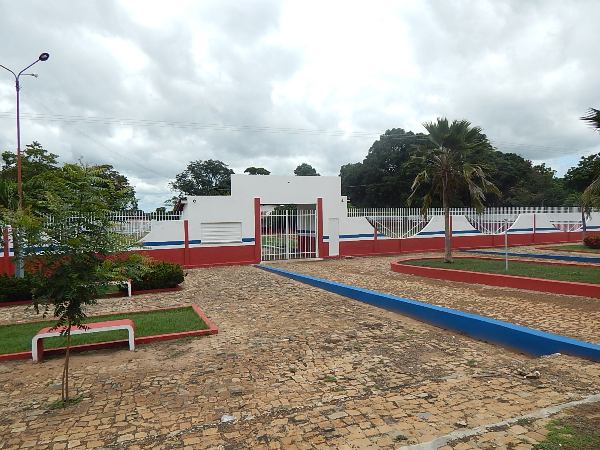 Prefeitura conclui a reforma da Escola Leda Napoleão - Imagem 1