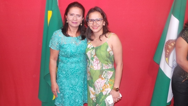 Vice-prefeita Lucia Lacerda assume prefeitura de Pimenteiras - Imagem 25