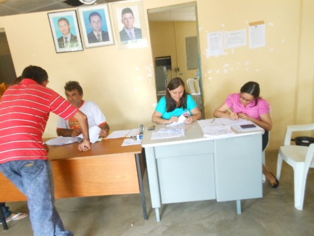 Mais de vinte e nove mil reais estão sendo pagos pela Prefeitura de Vila Nova para o Garantia Safra 2014/2015 - Imagem 3