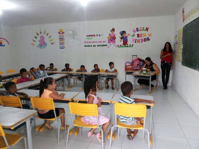 Everardo Moura inaugura reforma de creche em Isaias Coelho - Imagem 3