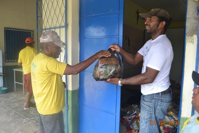 Prefeito Zé Resende entrega mais de 2600 cestas a famílias carentes de Boa Hora - Imagem 1