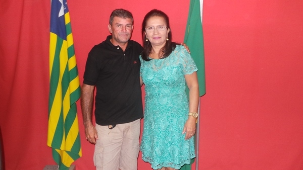 Vice-prefeita Lucia Lacerda assume prefeitura de Pimenteiras - Imagem 26