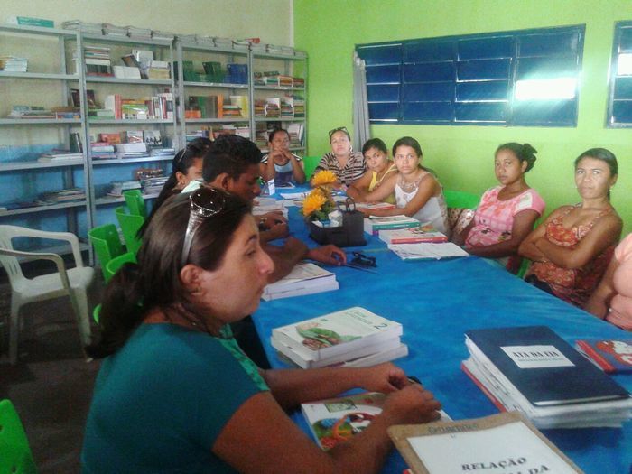 Secretaria de Educação realizou o planejamento da EJA para  ano letivo 2015 - Imagem 3