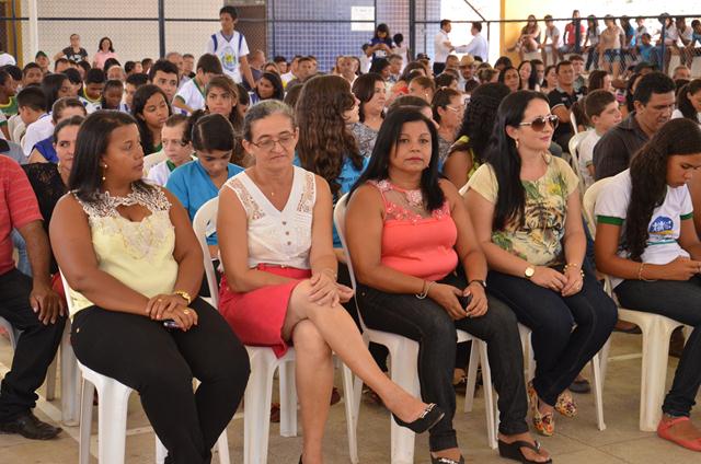 Governador Inaugura Obras em Ipiranga do Piauí - Imagem 84
