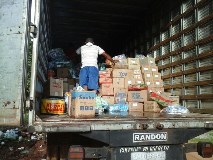 Incêndio em carga de caminhão baú causa desespero em pessoas na cidade de Boa Hora - Imagem 2