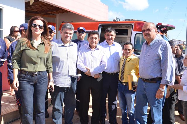 Governador Inaugura Obras em Ipiranga do Piauí - Imagem 18
