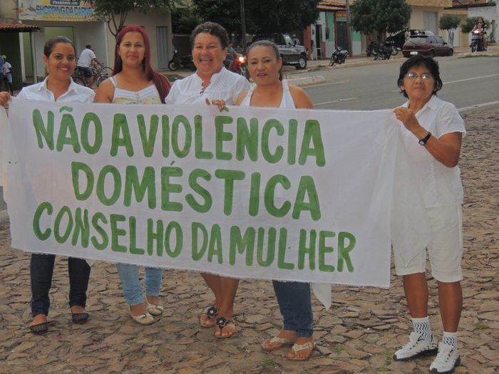 Debaixo de chuva, Caminhada pela Paz reuniu centenas de pessoas - Imagem 31