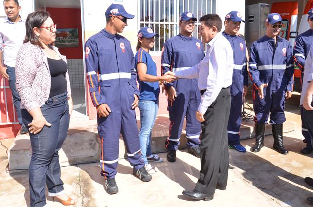 Governador Inaugura Obras em Ipiranga do Piauí - Imagem 16
