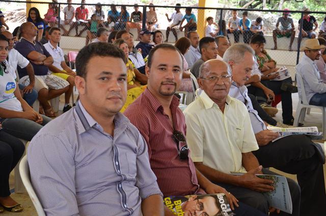 Governador Inaugura Obras em Ipiranga do Piauí - Imagem 69