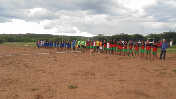 Varjota vence Juventude Cigana e se consagra campeão do campeonato municipal de futebol 2015 - Imagem 9