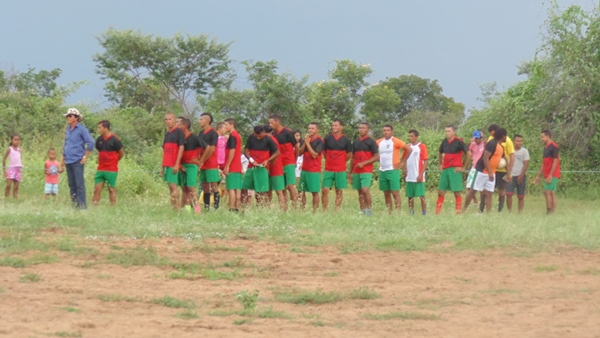 Varjota vence Juventude Cigana e se consagra campeão do campeonato municipal de futebol 2015 - Imagem 6