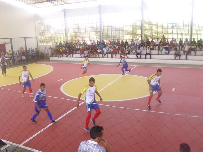 A sede II da XVI taça cidade de futsal, com sede em Lagoa do Piauí.Teve inicio neste domingo. - Imagem 2