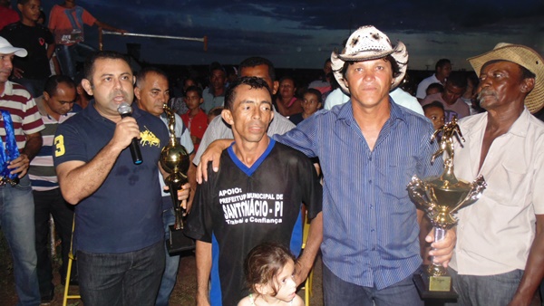 Varjota vence Juventude Cigana e se consagra campeão do campeonato municipal de futebol 2015 - Imagem 27