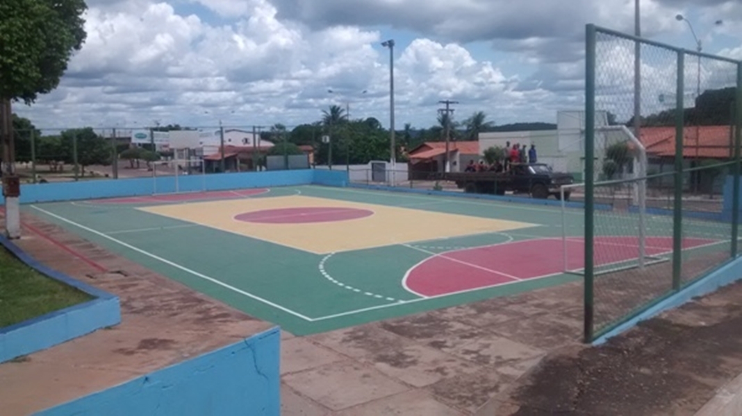 Prefeitura de Santa Rosa revitaliza praças do Centro da cidade