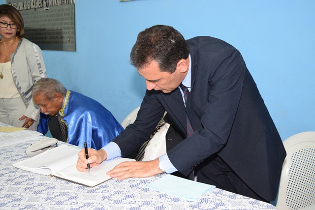 Solenidade marca a posse de sete membros da ALBEARTES - Imagem 3