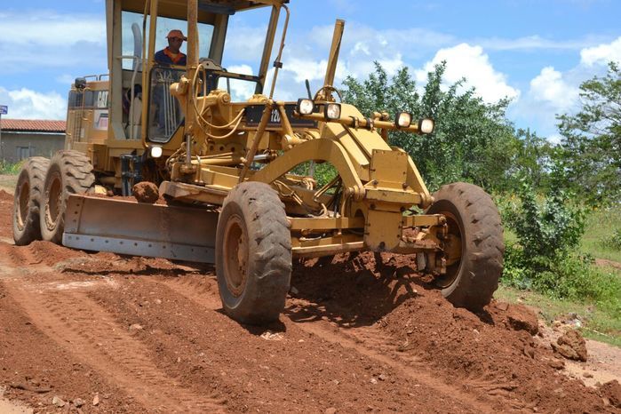 Estrada que liga Alegrete ao povoado Mandacaru já tem parte da primeira etapa da obra concluída - Imagem 7