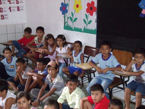 Centenas de pessoas são beneficiadas com ações da Prefeitura Itinerante em Boa Vista Cajueiro da Praia - Imagem 11
