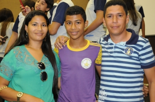 Aluna Tainara de Carvalho Medalhista de Ouro é de Capitão de Campos  - Imagem 2