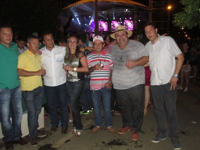 Prefeito Walter Alencar e comitiva participa do Aniversário de 51 anos de Hugo Napoleão com Lagosta Bronzeada - Imagem 22