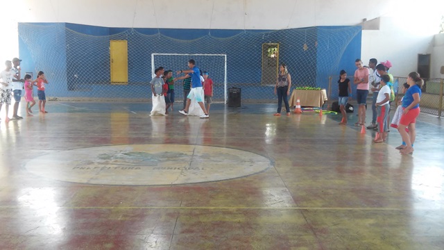 Programa Segundo Tempo Divertiu Alunos com Programação da Páscoa 2015 - Imagem 2