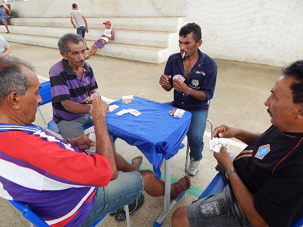 Jogos de Dominó Sinuca e Baralho Movimentam os Lagoinhenses - Imagem 6