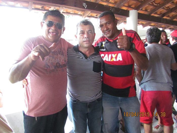 Prefeito Edílson Capote reuniu nesse último sábado lideranças em sua residência - Imagem 22