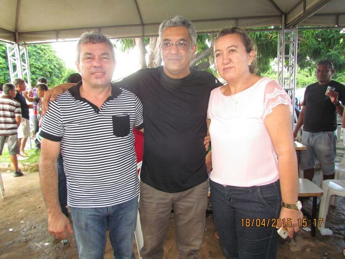 Prefeito Edílson Capote reuniu nesse último sábado lideranças em sua residência - Imagem 38