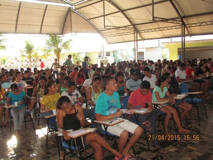 Estudantes lotam o primeiro dia de revisão do ‘Aprova Barras’ - Imagem 1