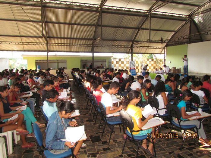 Estudantes lotam o primeiro dia de revisão do ‘Aprova Barras’ - Imagem 25