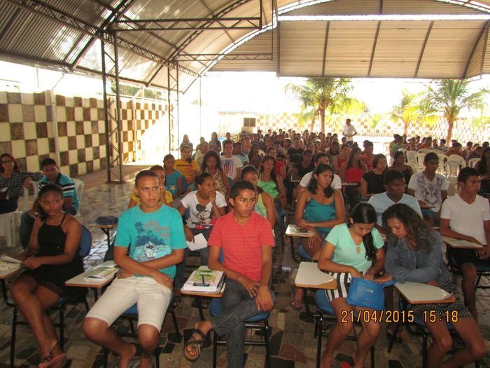 Estudantes lotam o primeiro dia de revisão do ‘Aprova Barras’ - Imagem 8