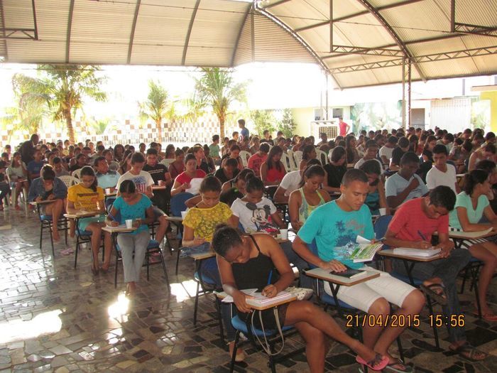 Estudantes lotam o primeiro dia de revisão do ‘Aprova Barras’ - Imagem 16