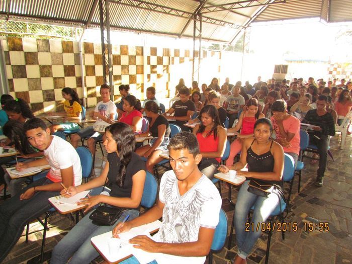 Estudantes lotam o primeiro dia de revisão do ‘Aprova Barras’ - Imagem 23