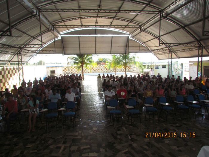 Estudantes lotam o primeiro dia de revisão do ‘Aprova Barras’ - Imagem 3