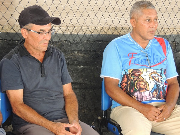 Prefeitura implanta Escolinha de Futebol e entrega fardamento para alunos de Grupo de Capoeira - Imagem 16