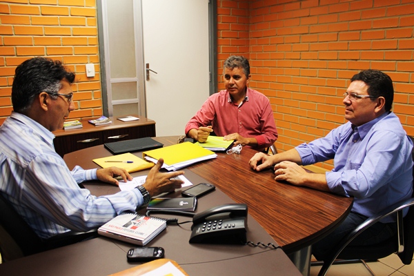 Camelôs do Mercado de Campo Maior vão ganhar espaço adaptado - Imagem 1